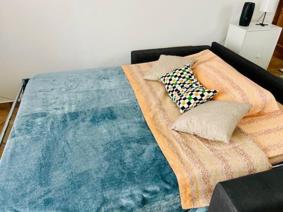 Appartamento Casa Lucia A Carugo Esterno foto
